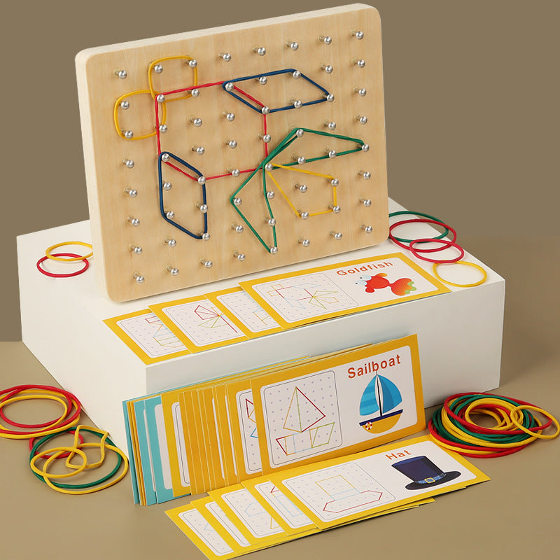 Geoboard Montessori – Éveillez la Créativité Géométrique de Votre Enfant