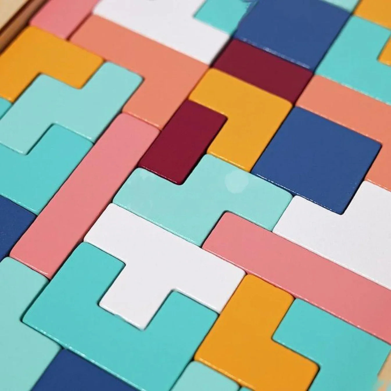 Puzzle Tetris en Bois Montessori – Un Jeu Classique pour Stimuler l'Esprit Logique