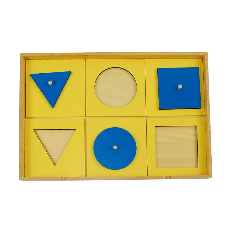 Géométrie Montessori : une exploration sensorielle des formes et des angles