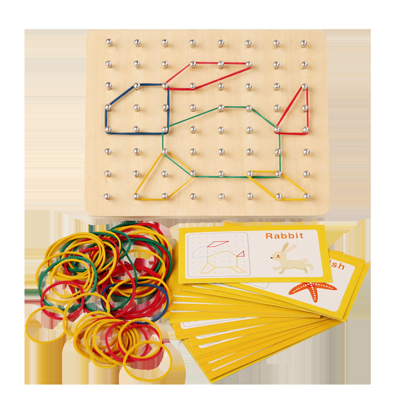 Geoboard Montessori – Éveillez la Créativité Géométrique de Votre Enfant