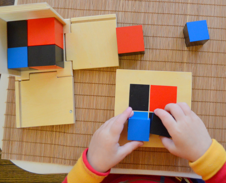 Cube Binomial Montessori : l’algèbre entre les mains de votre enfant