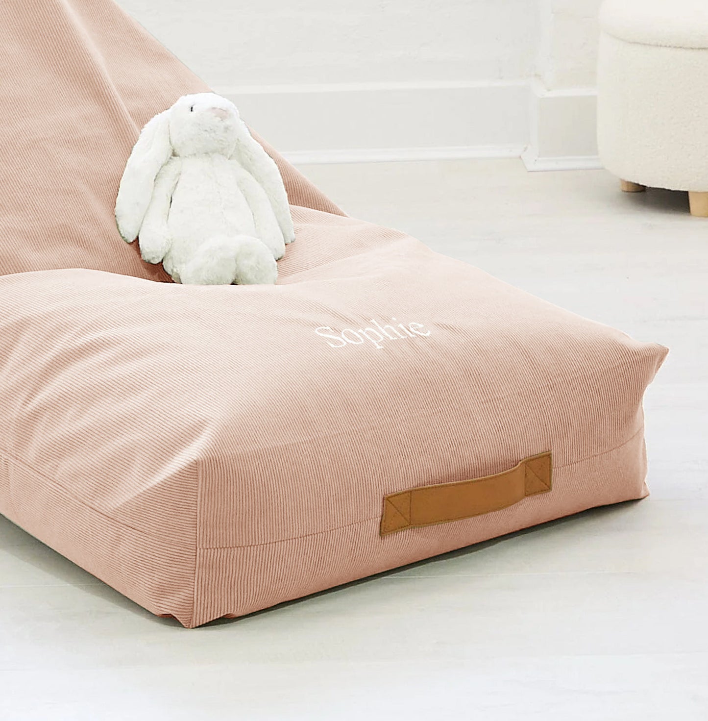 Pouf Arya en Velours Côtelé – Le cocon personnel de votre enfant