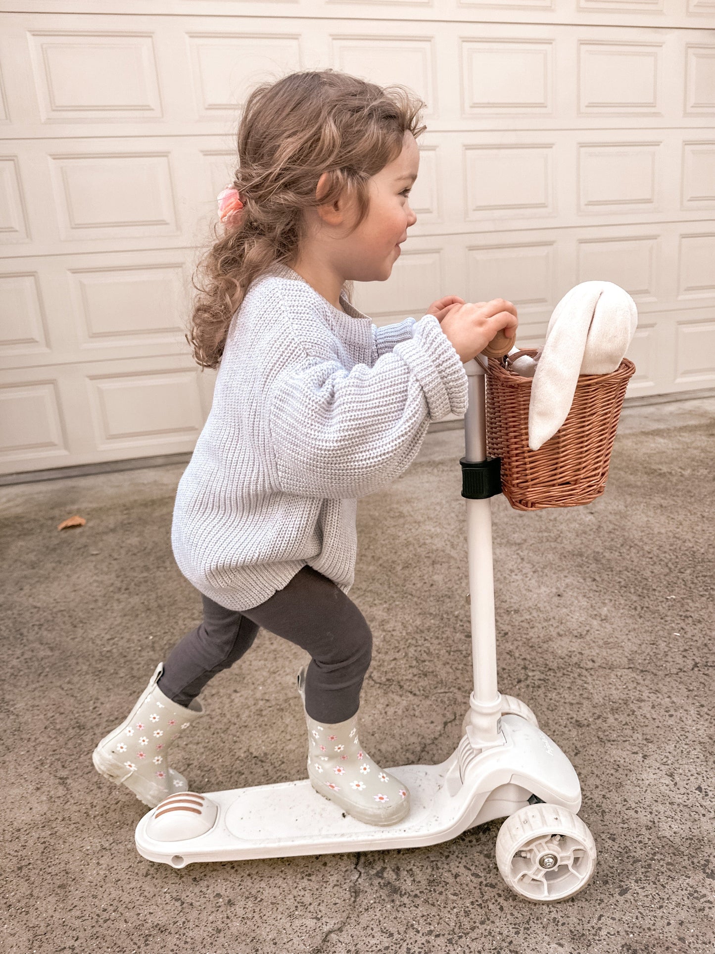 Trottinette 3 Roues avec Panier en Osier – Pour des Balades Enchantées